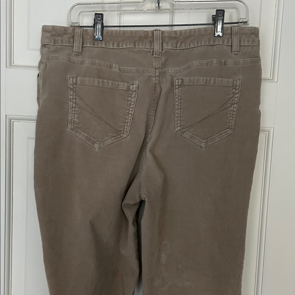 Sonoma Women's Straight Leg Corduroy Jeans in Tan size 12 Short - Picture 5 of 7